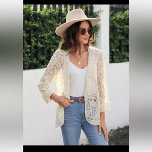 Ivory lace boho  Express kimono sz.M/L